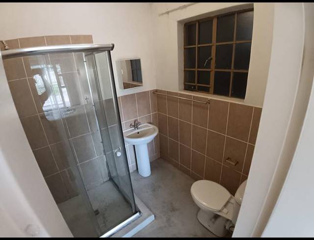 1 BEDROOM PROPERTY TO RENT IN KANONIERSPARK